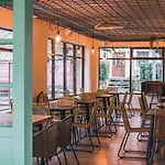 Latas Surf Inn Loredo