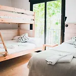 Latas Surf Inn 3*
