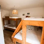 Latas Surf Inn