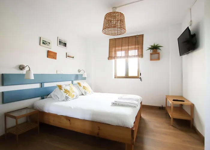 Värdshus Latas Surf Loredo