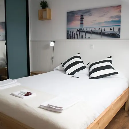 Latas Surf Inn
