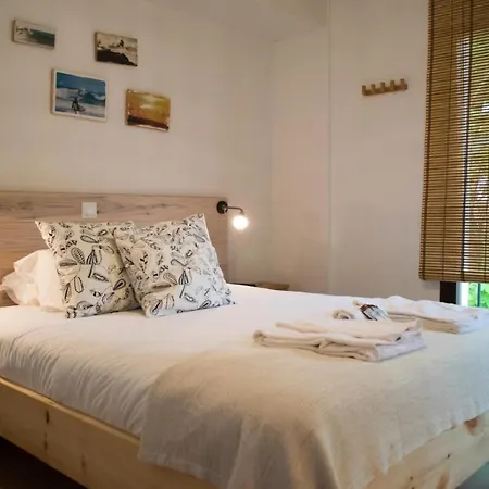 Latas Surf Inn