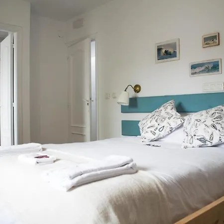 Latas Surf Inn 3*