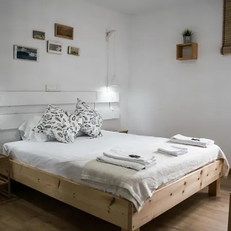 Inn Latas Surf Loredo