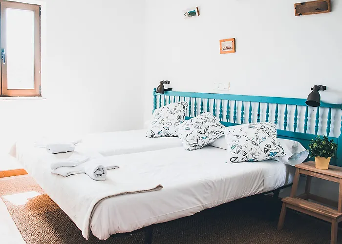 Latas Surf Inn Loredo